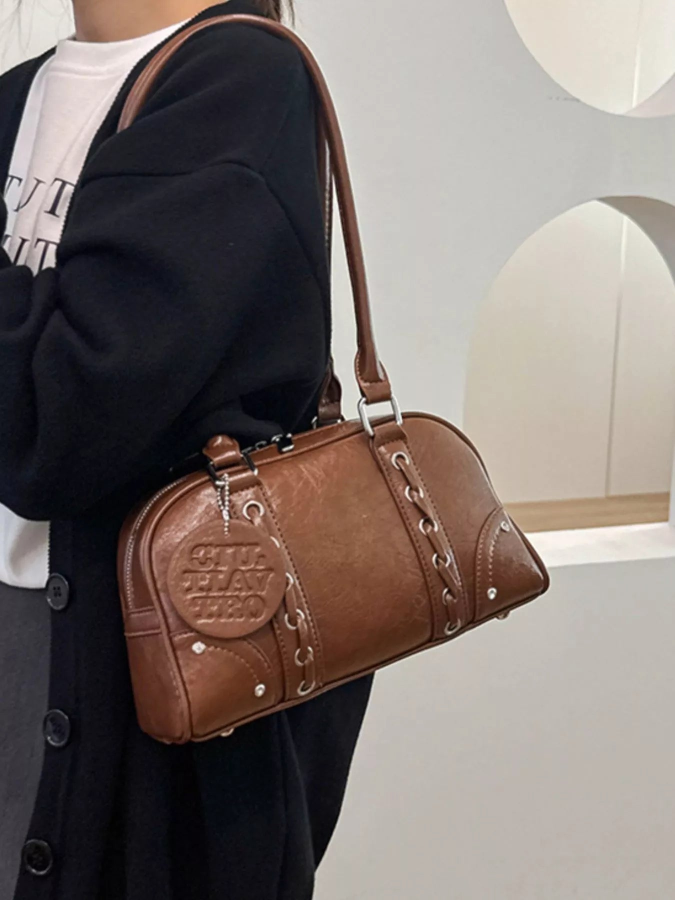 Vintage Style Leather Shoulder Bag