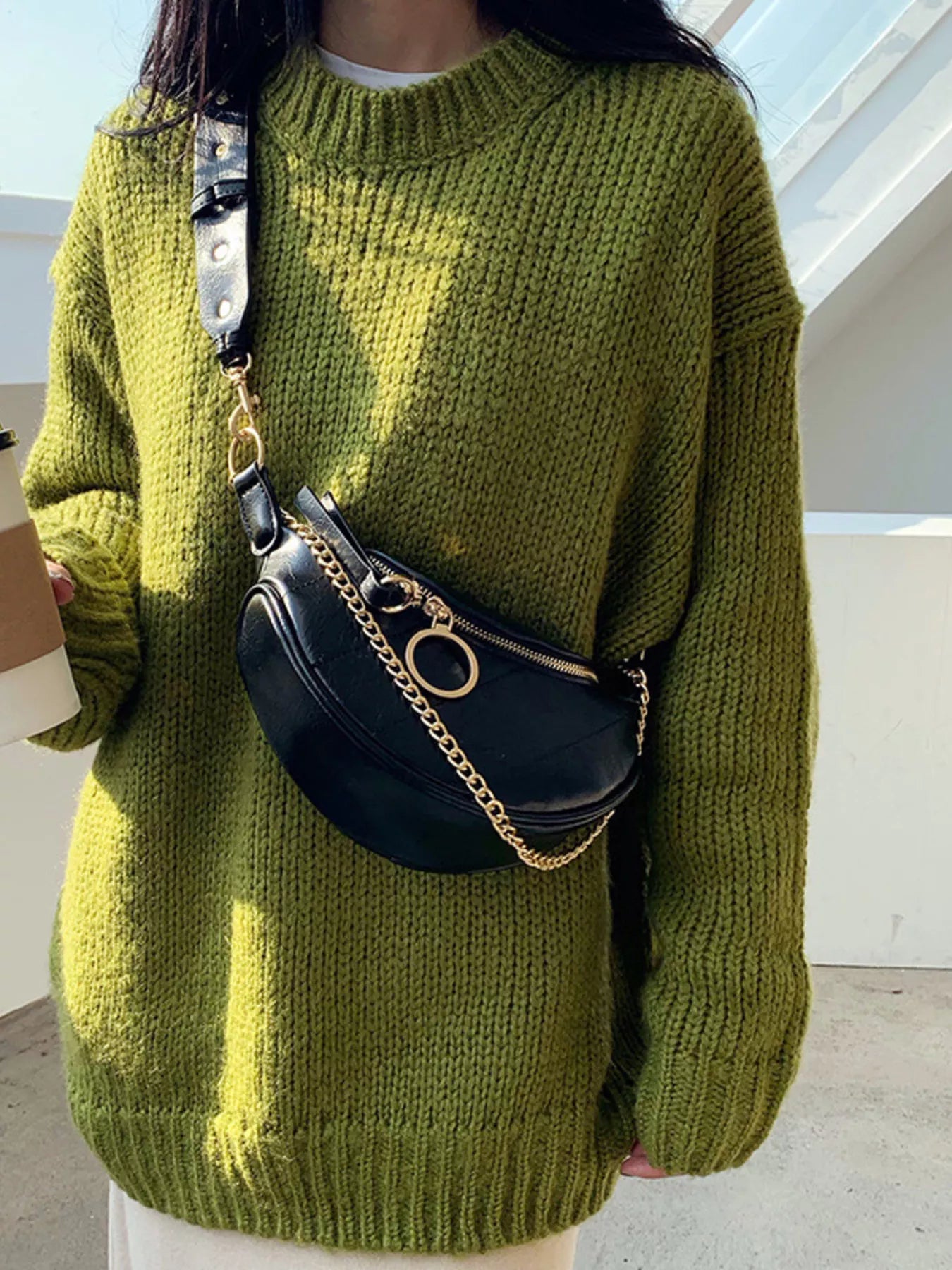 Chain Decor Crescent Crossbody Bag