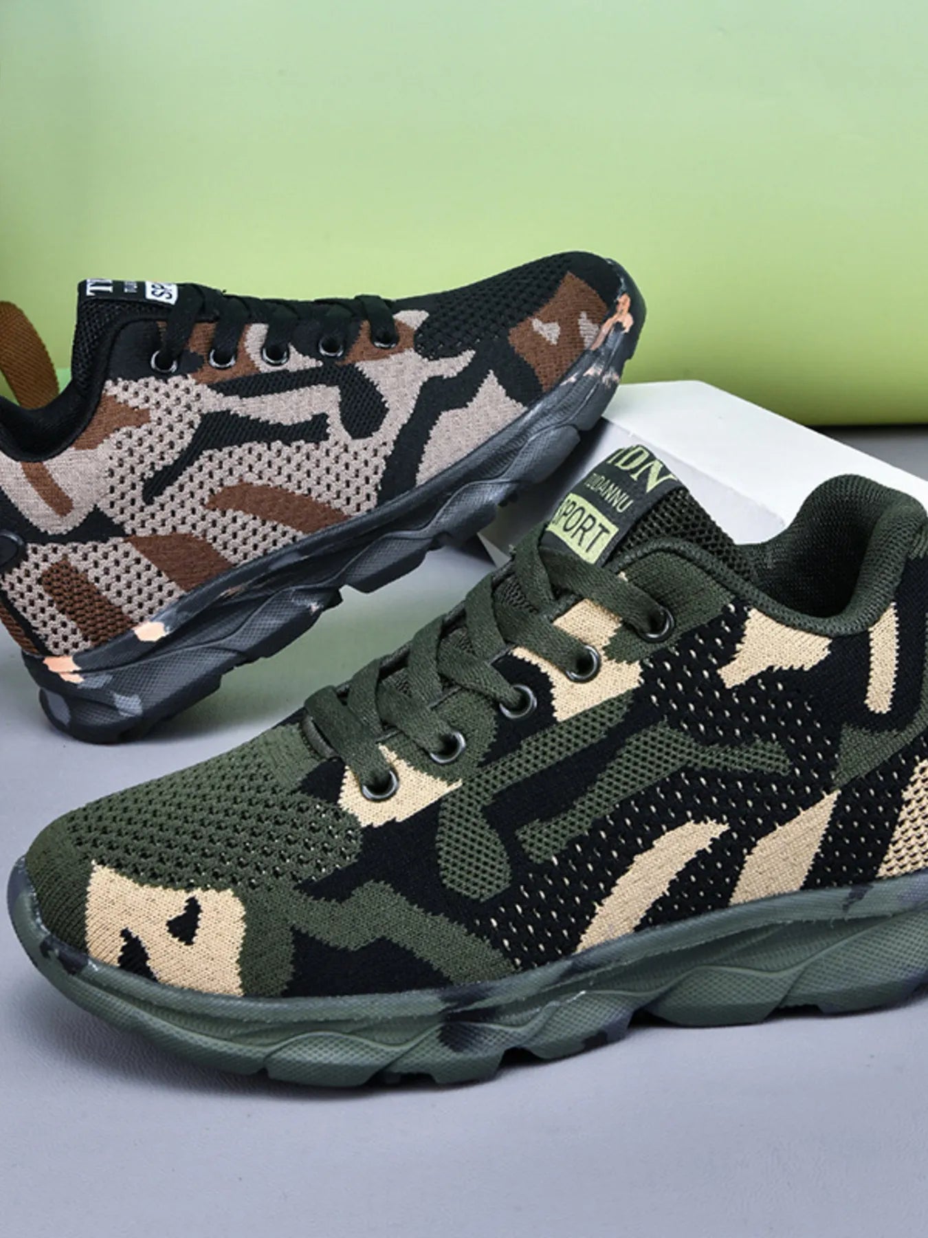 Camouflage Mesh Athletic Sneakers