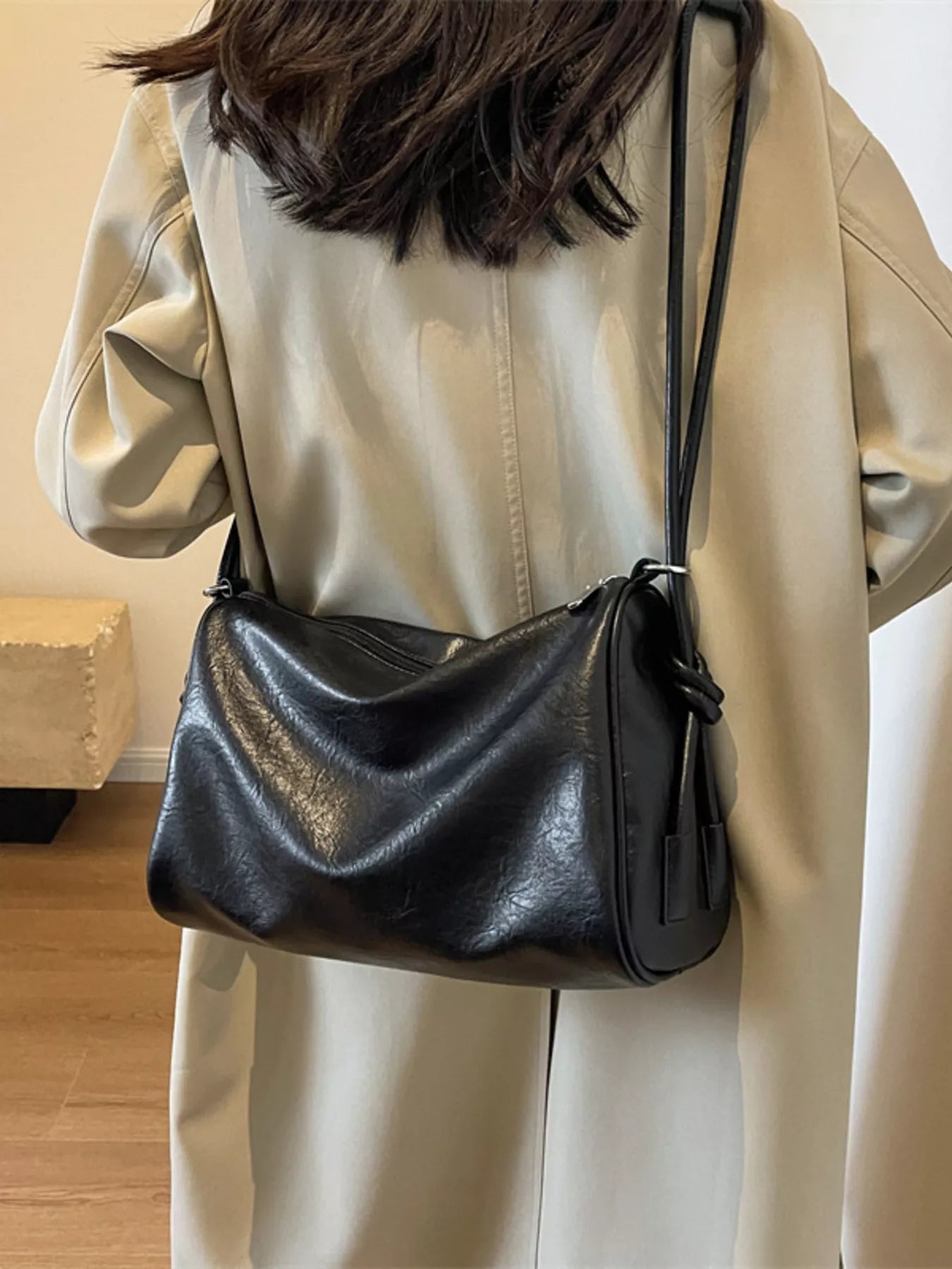 Vintage Style Leather Crossbody Bag