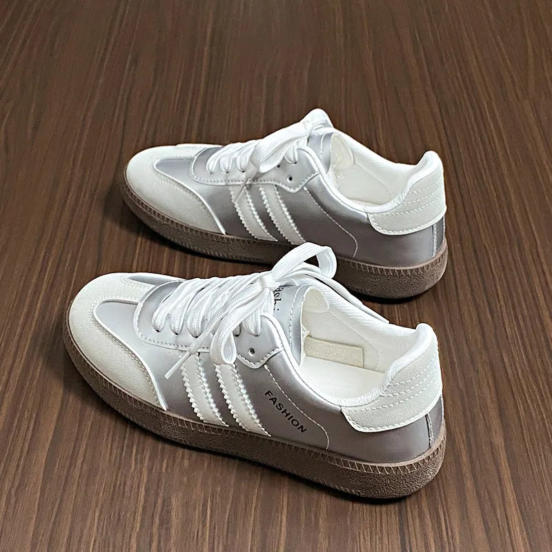 Side Striped Lace Up Round Toe Sneakers