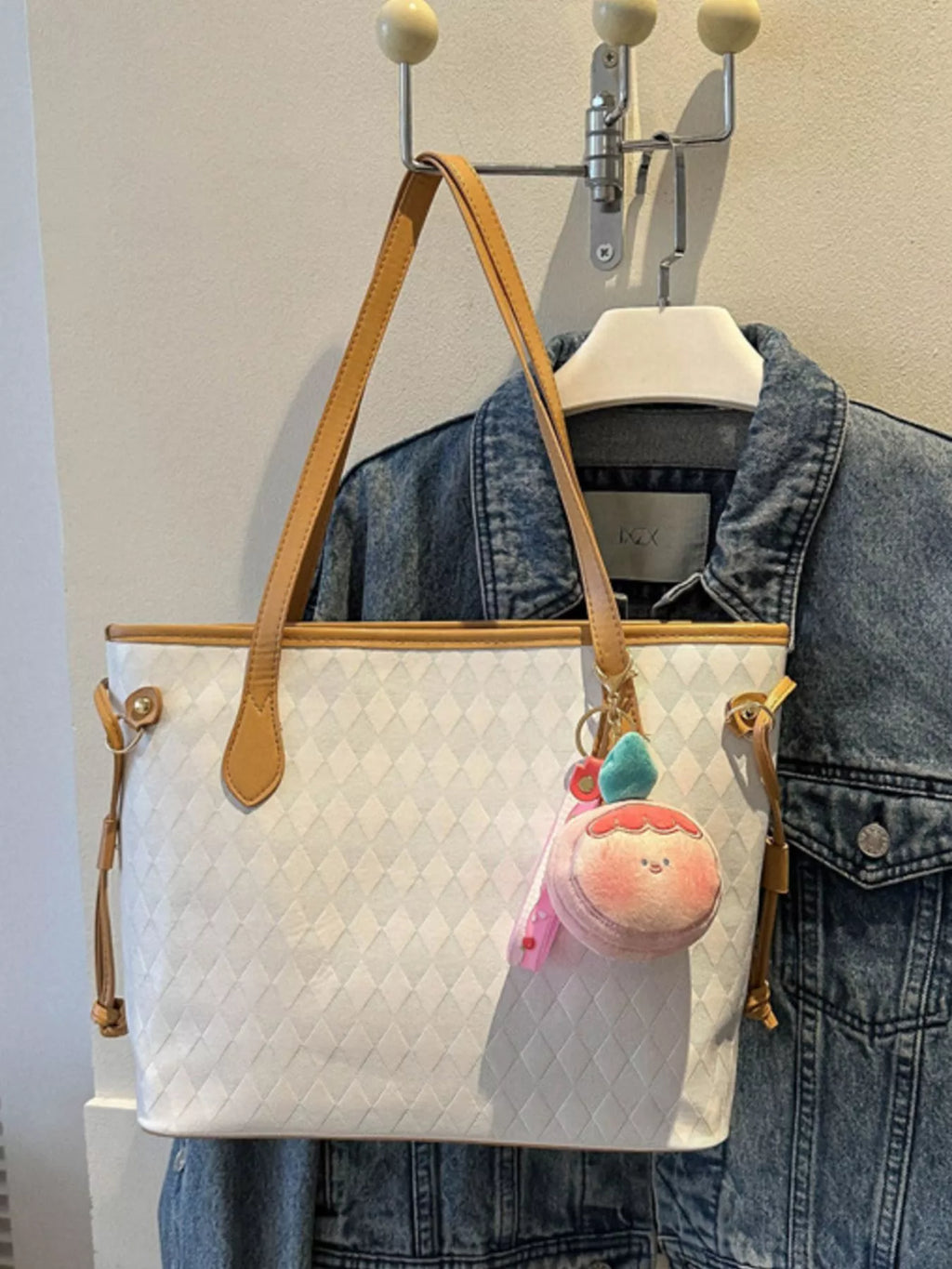 8b3d3fda-30aa-423c-aec9-6e5538a95be1-Max-Origin