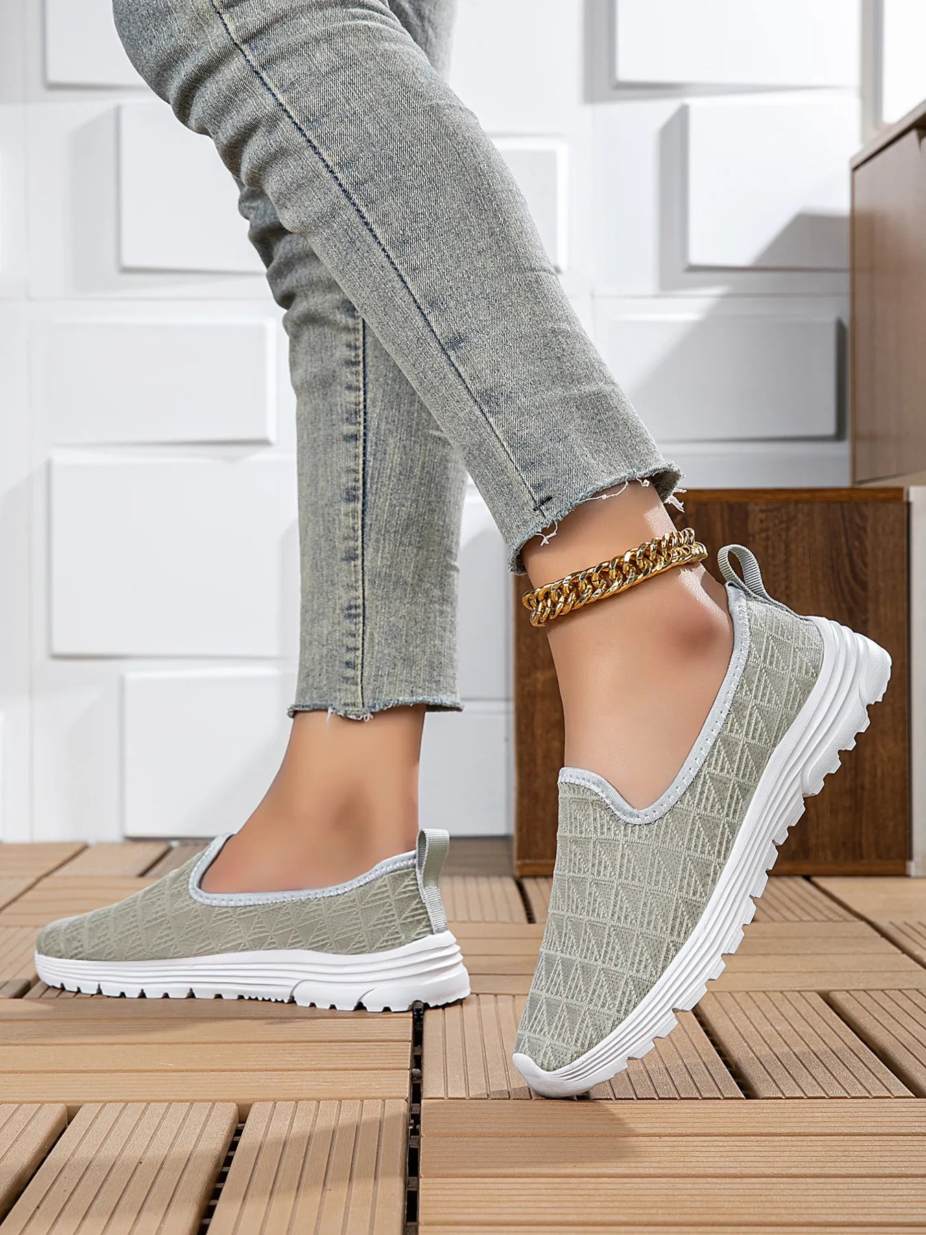 9679f899e3d1416b9b5d4b345185014f-Max-Origin