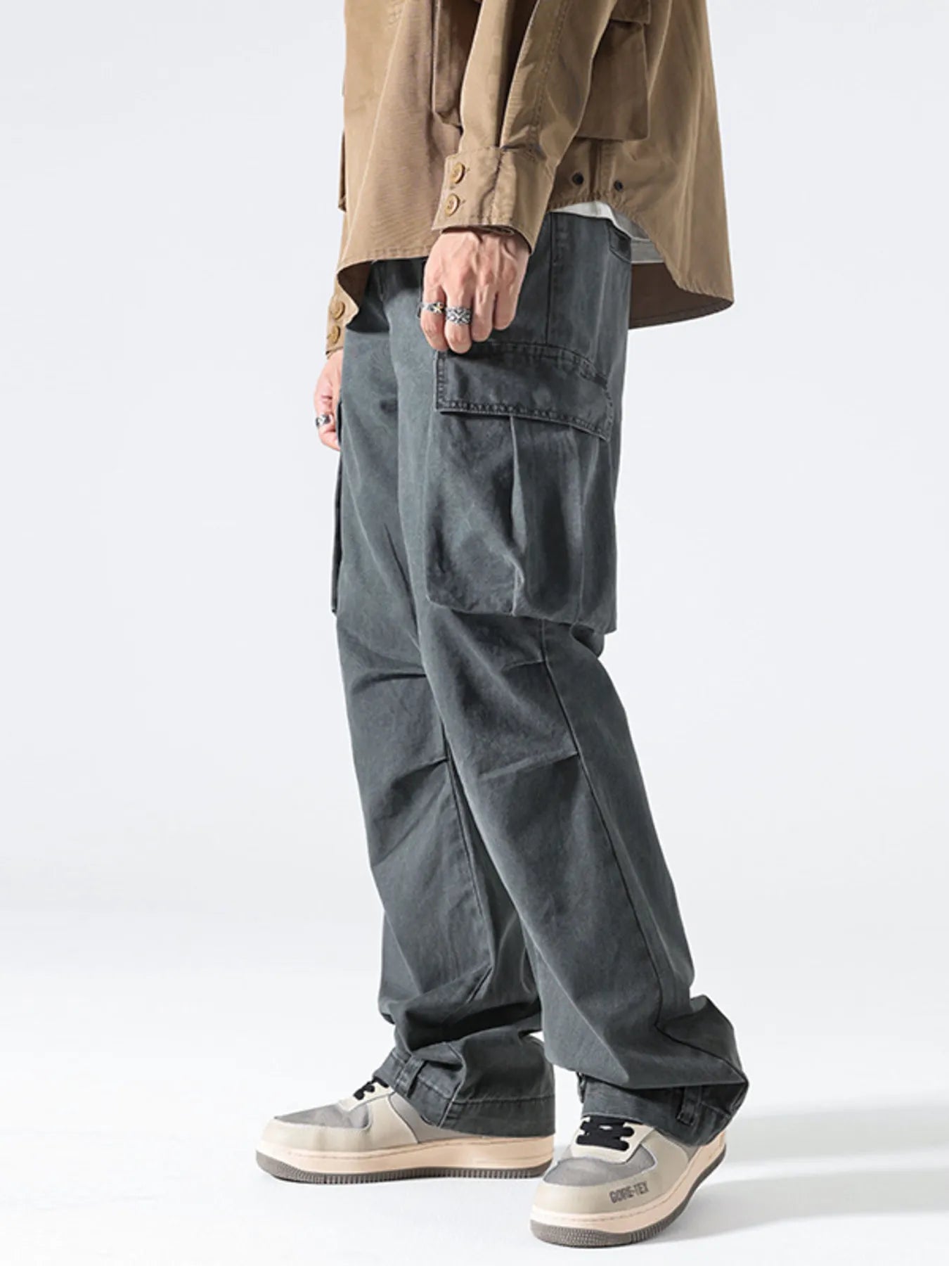 Men's Vintage Washed Cargo Jeans