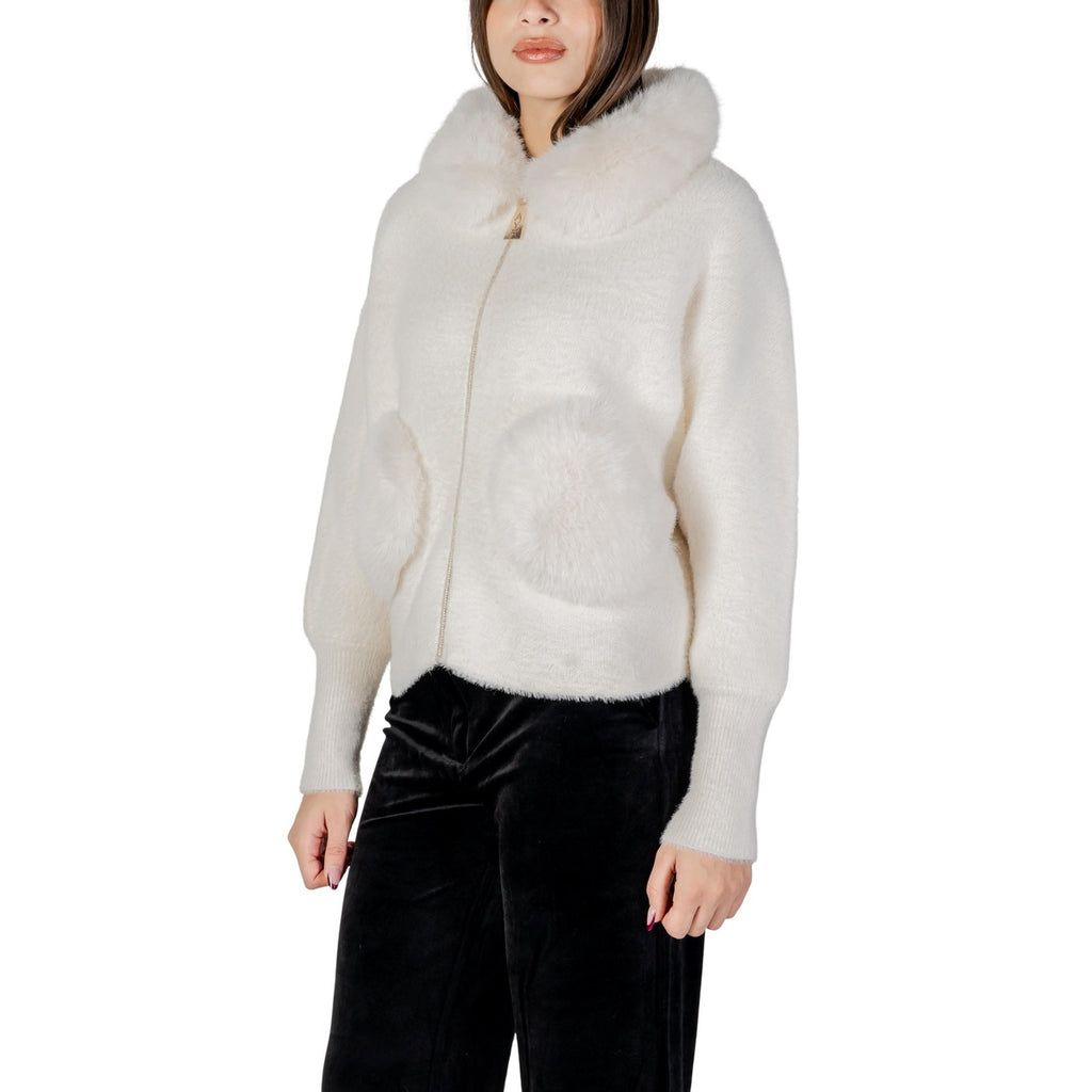 - Grande magazzino online abbigliamento e accessori  vedor 15790470529373vedor