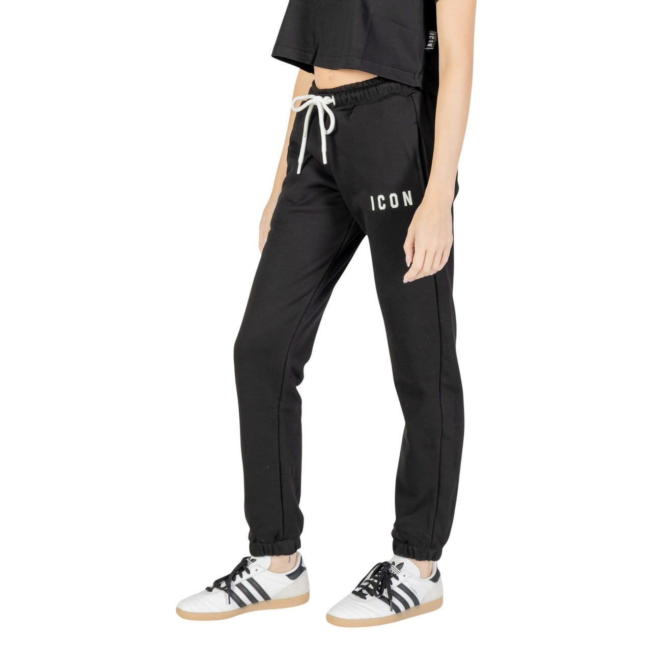 - Grande magazzino online abbigliamento e accessori  vedor 15790384087389vedor