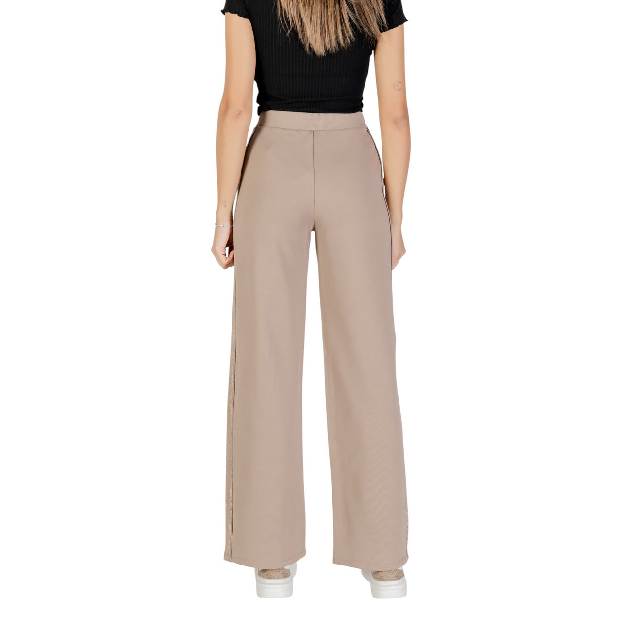 - Grande magazzino online abbigliamento e accessori  vedor 15790960017757vedor